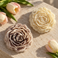 Venus Florea Maxima nelle due colorazioni Bianco e Marrone con sfumature bianche.